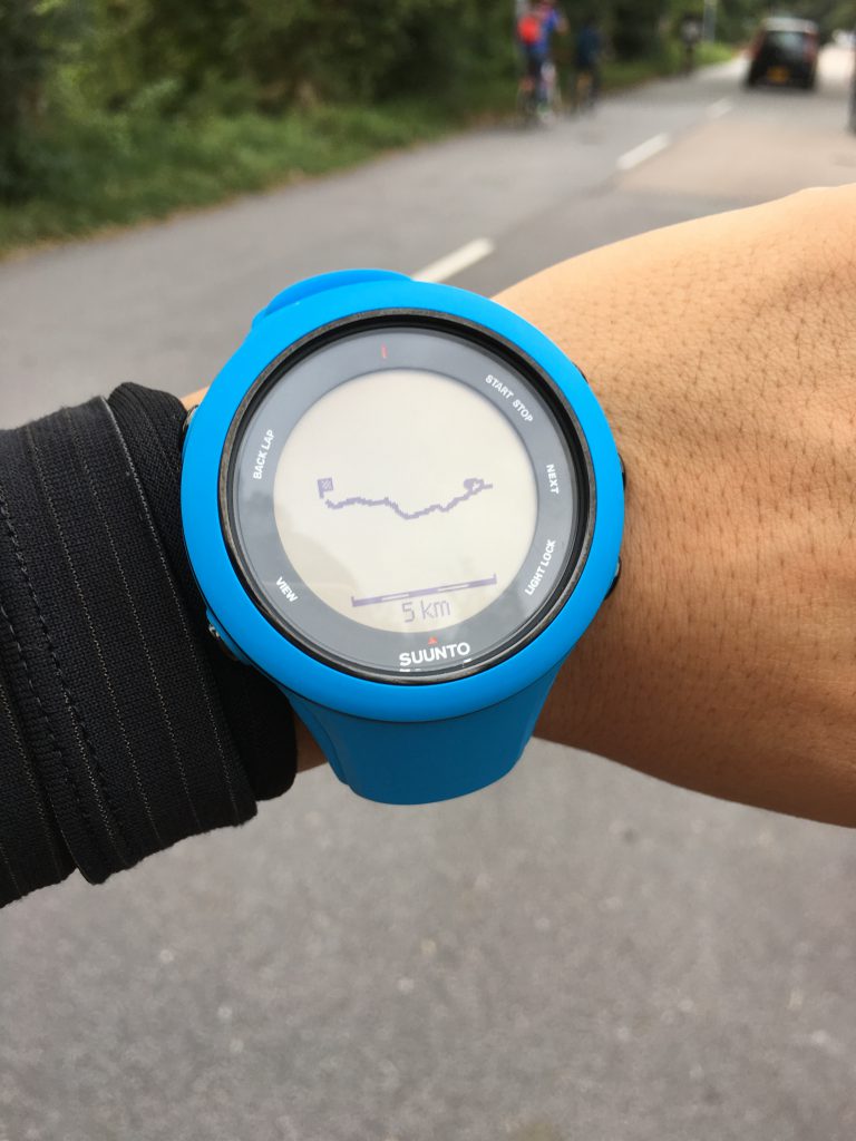 當停止紀錄，手錶會自動顯示你整個行山路徑