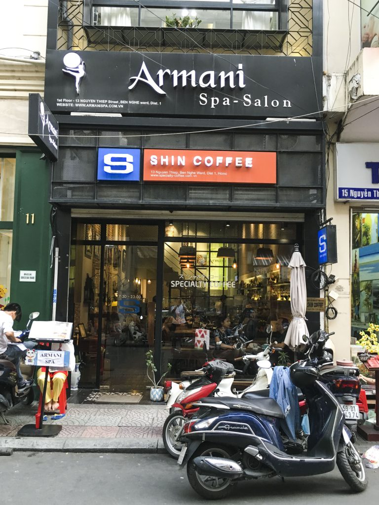 咖啡已經是越南人生活一部分，市內咖啡廳成行成市